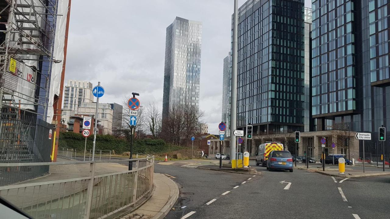 Luxury 2 Bed Apt With Free Wi-Fi & Parking Manchester Eksteriør billede