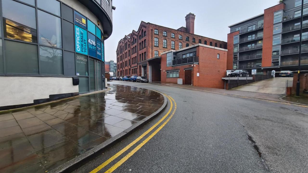 Luxury 2 Bed Apt With Free Wi-Fi & Parking Manchester Eksteriør billede